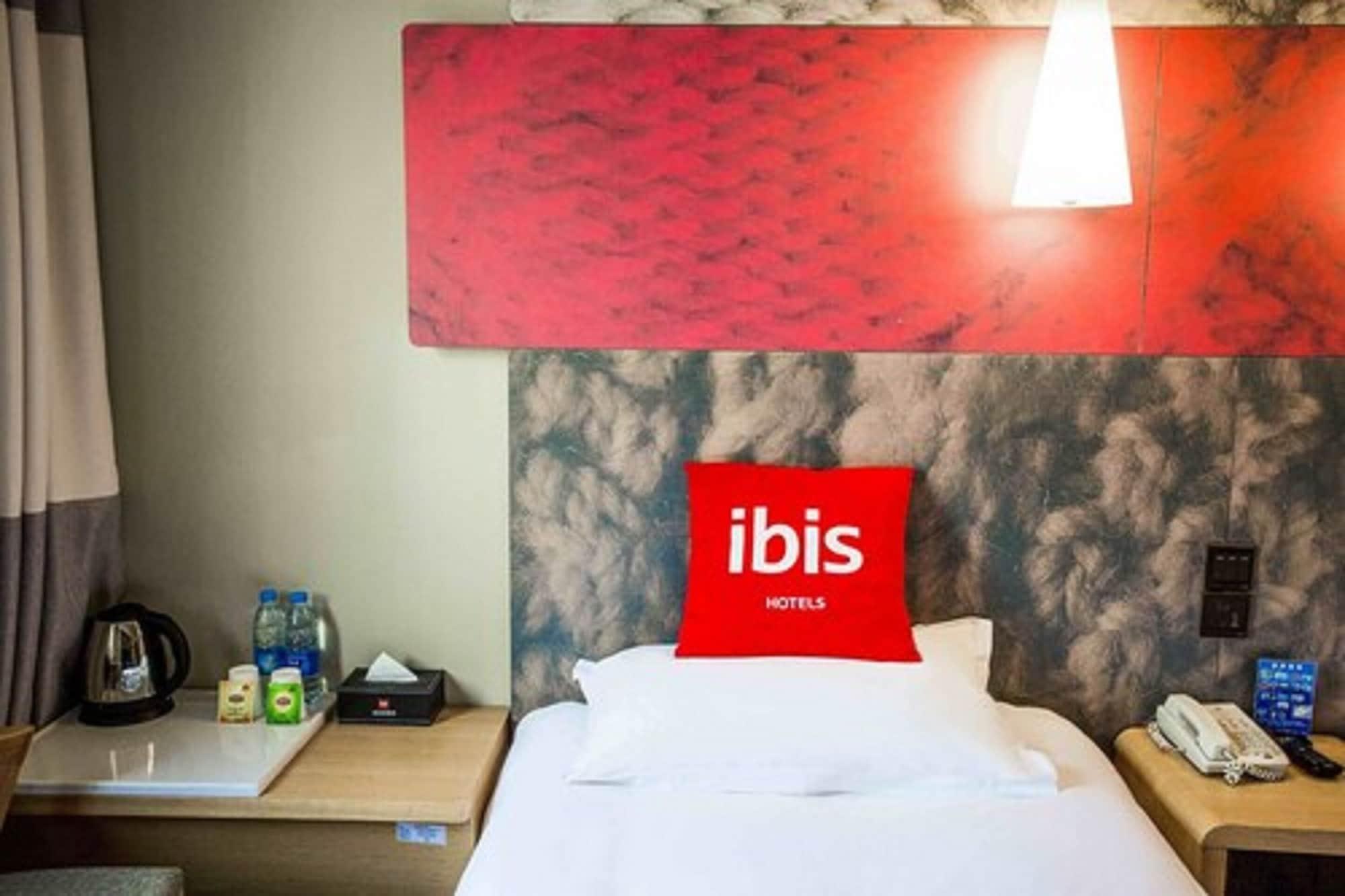 Ibis Qingdao Ningxia Road Hotel Luaran gambar