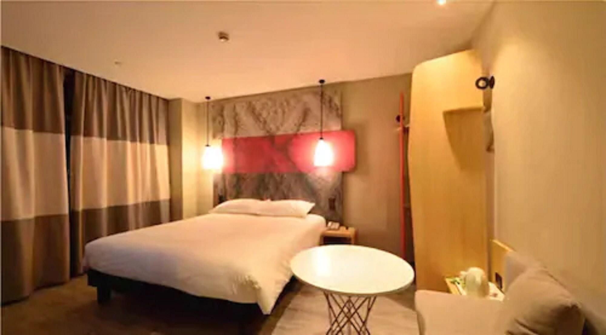 Ibis Qingdao Ningxia Road Hotel Luaran gambar